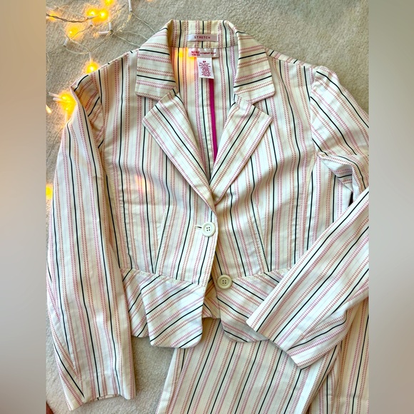 Nine and Co Stripped Stretchy Set Jacket Blazer and Capris Pants Off White Pink - Picture 2 of 6
